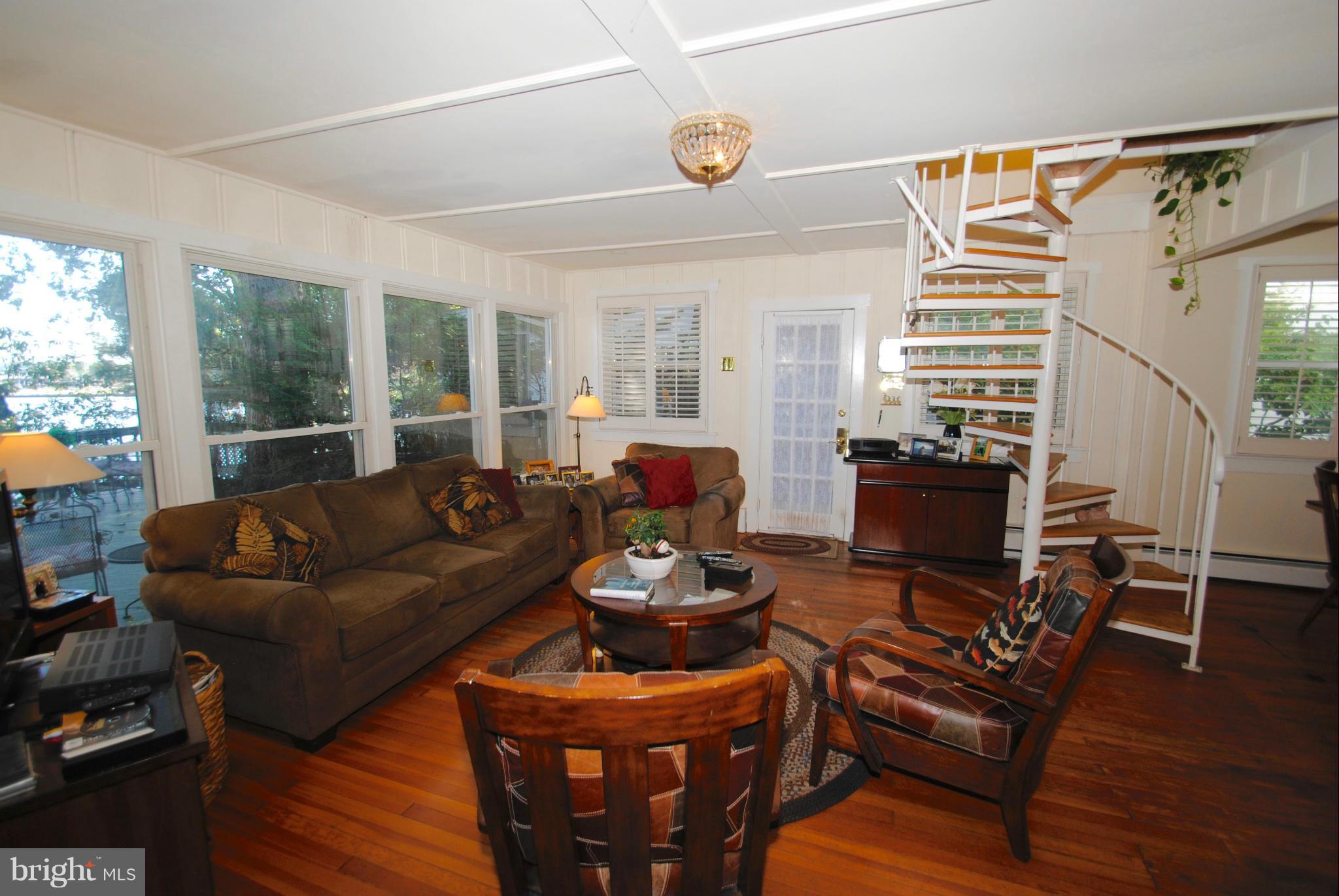 32 Shorewalk Road Riva, MD 21140 - Photo 9 of 28 Living Room