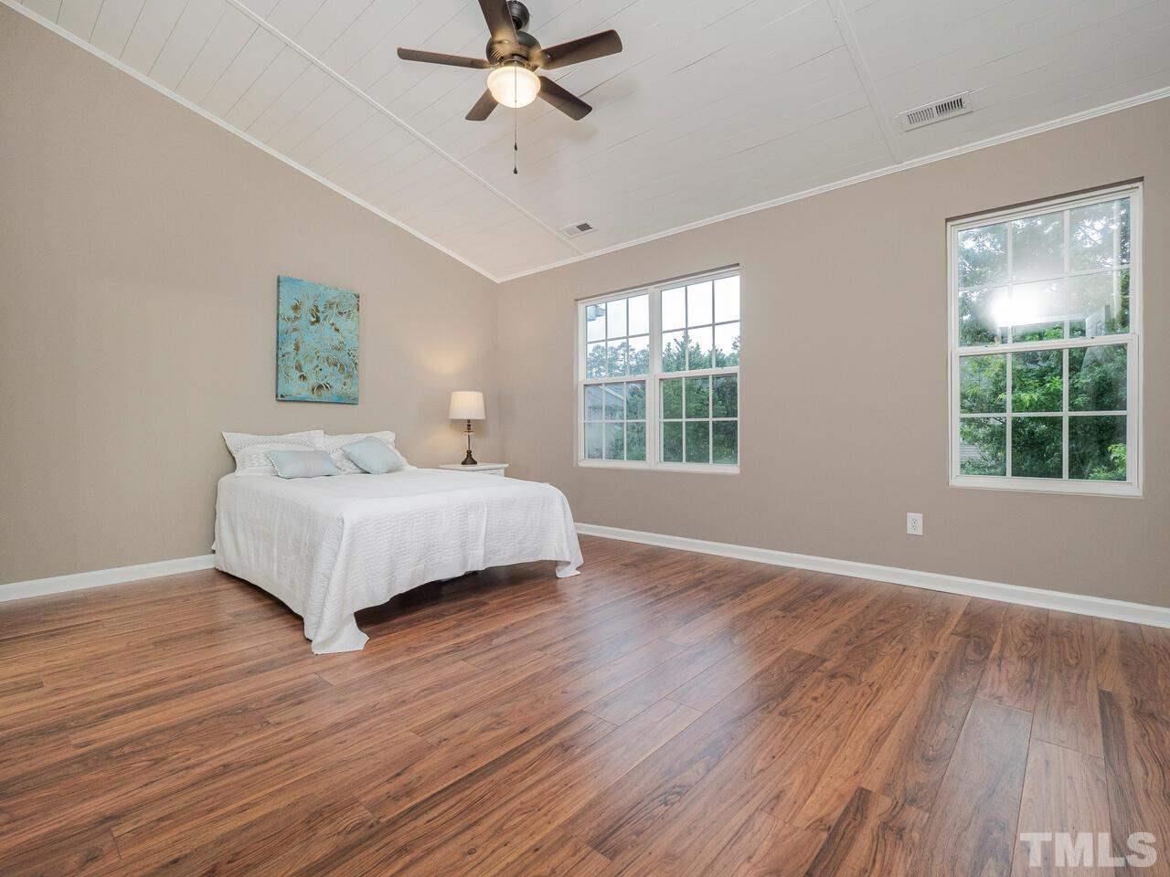 3026 Settle In Lane Raleigh, NC 27614 - Photo 10 of 27 Gallery Image 10