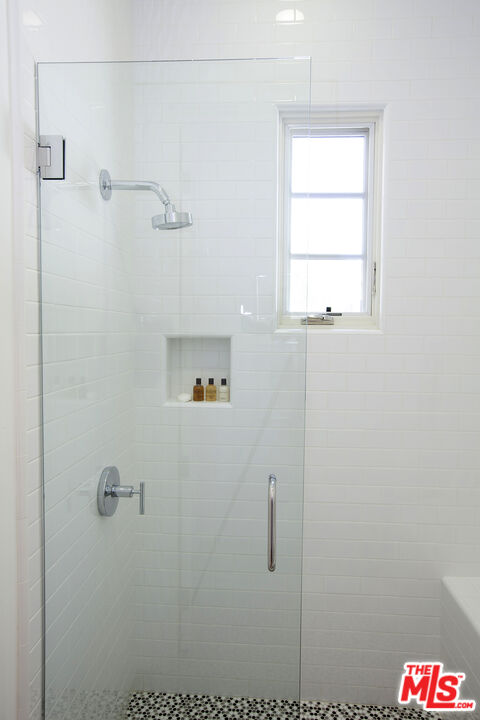 81805 Andalusia La Quinta, CA 92253 - Photo 45 of 45 a bathroom with a window