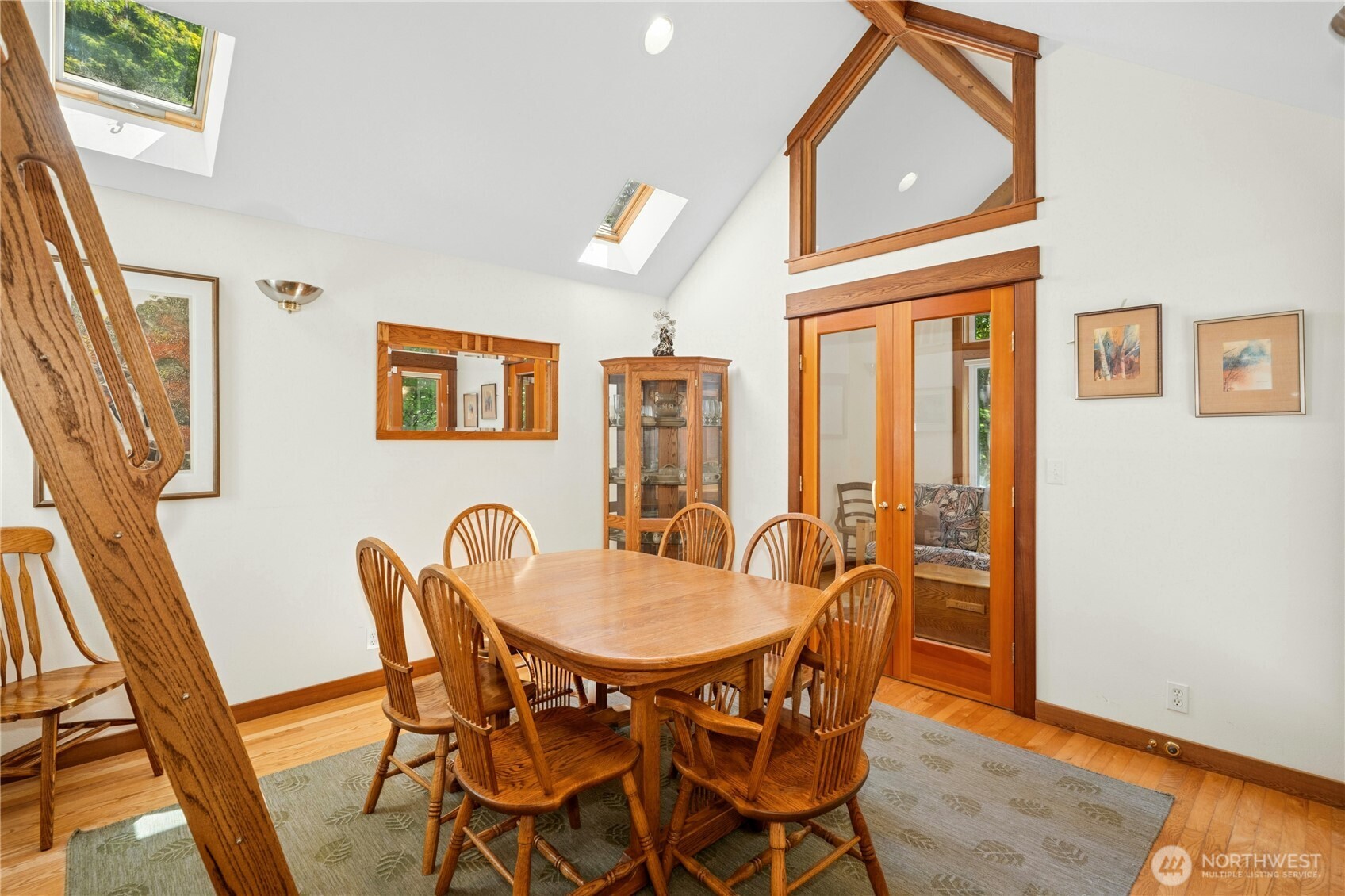 5579 Northeast Foster Road Bainbridge Island, WA 98110 - Photo 13 of 36