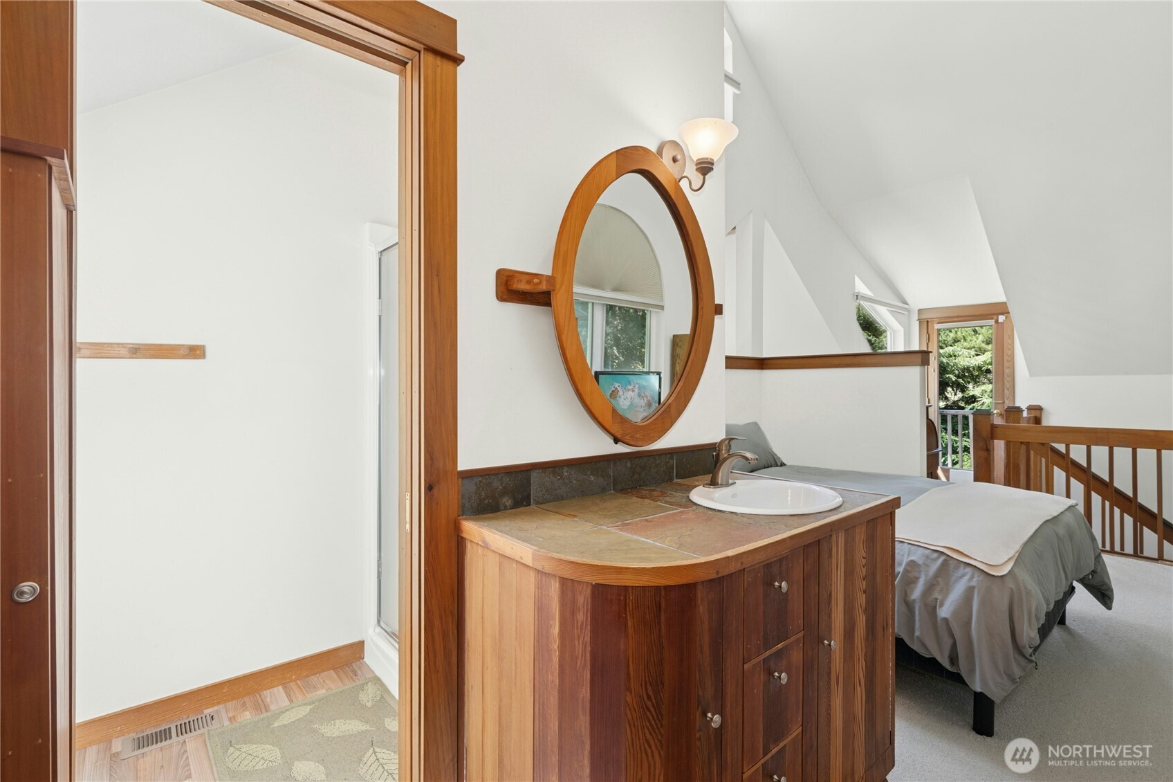 5579 Northeast Foster Road Bainbridge Island, WA 98110 - Photo 25 of 36