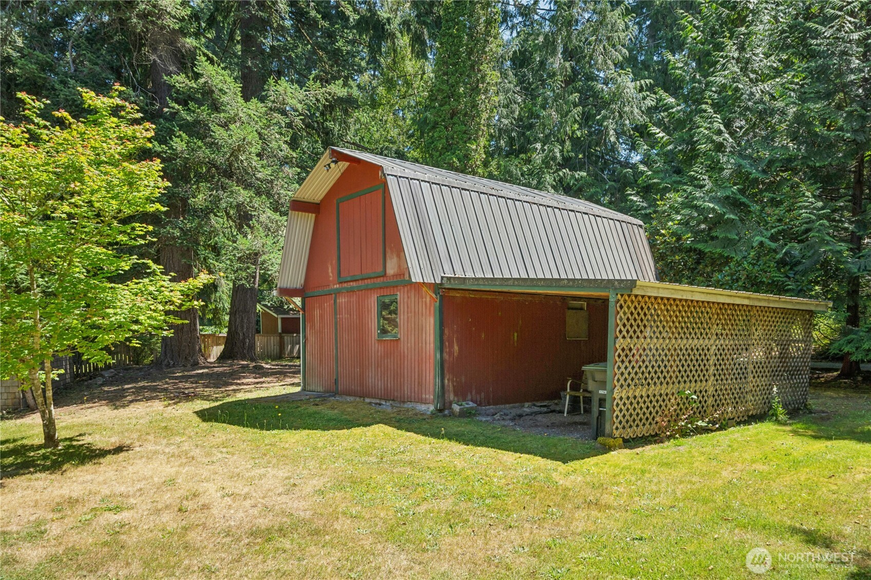 5579 Northeast Foster Road Bainbridge Island, WA 98110 - Photo 29 of 36