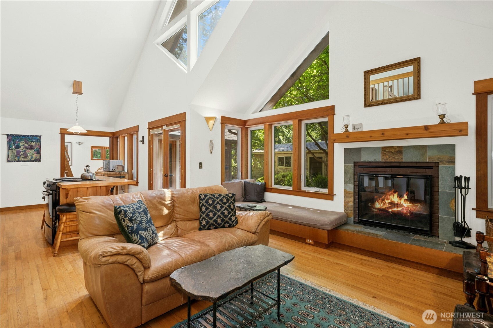 5579 Northeast Foster Road Bainbridge Island, WA 98110 - Photo 4 of 36