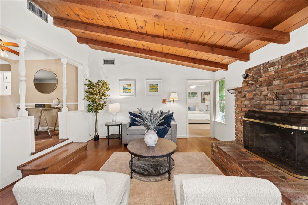 38 West Pamela Road Arcadia, CA 91007 - Photo 16 of 31