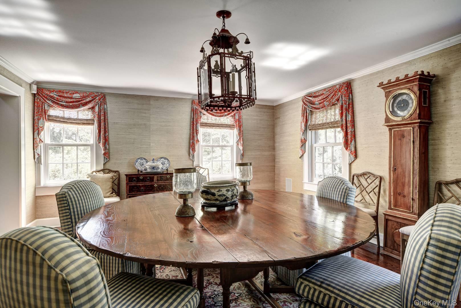 10 Jones Road East Hampton, NY 11937 - Photo 13 of 41