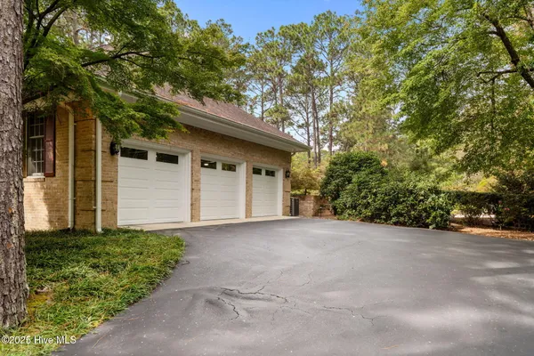 $1,495,000 | 35 Lake Dornoch Drive, Pinehurst, NC 28374