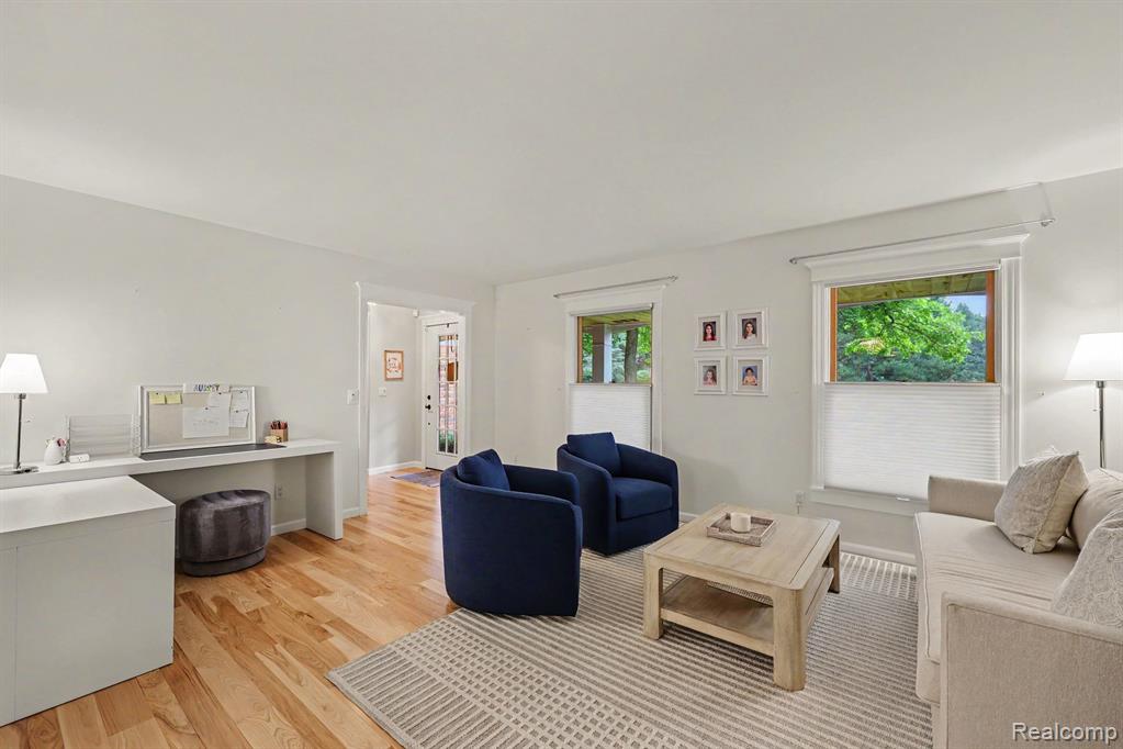 8265 Deerwood Road Clarkston, MI 48348 - Photo 7 of 50 Gallery Image 7