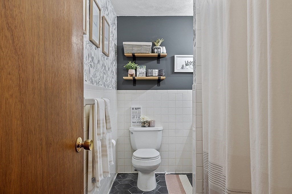 239 Main Street, Unit B10 Reading, MA 01867 - Photo 23 of 40 Gallery Image 23