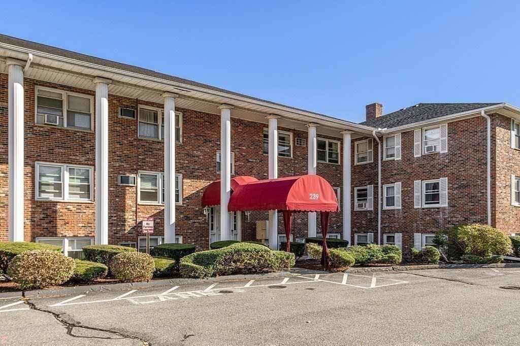 239 Main Street, Unit B10 Reading, MA 01867 - Photo 31 of 40 Gallery Image 31