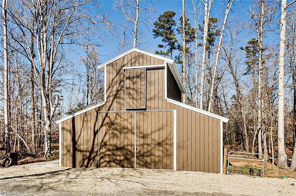6875 Pisgah Covered Bridge Road Asheboro, NC 27205 - Photo 34 of 41 Barn w/animal stalls