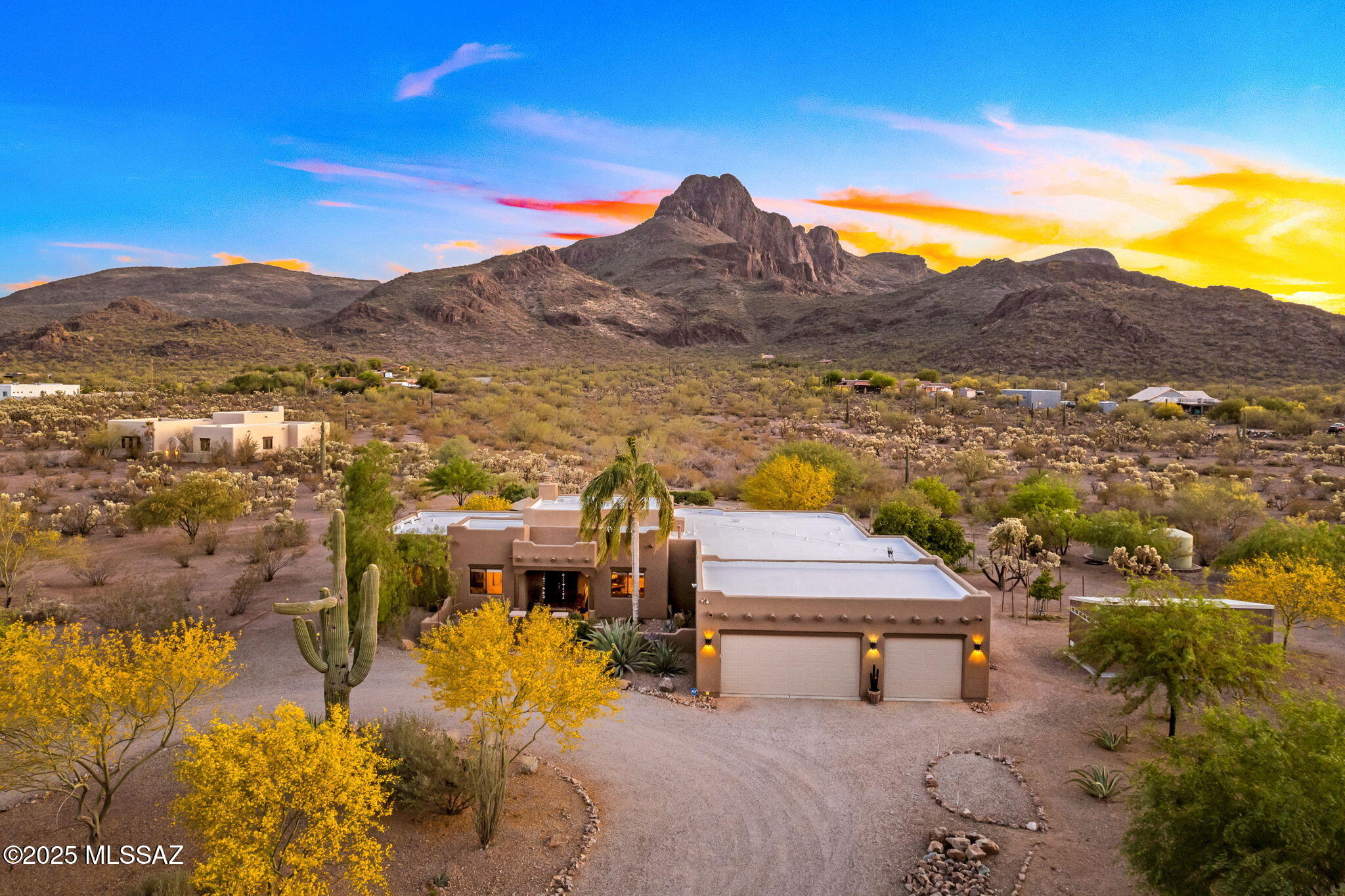 8055 West Pima Farms Road Tucson, AZ 85743 - Photo 1 of 51 Gallery Image 1