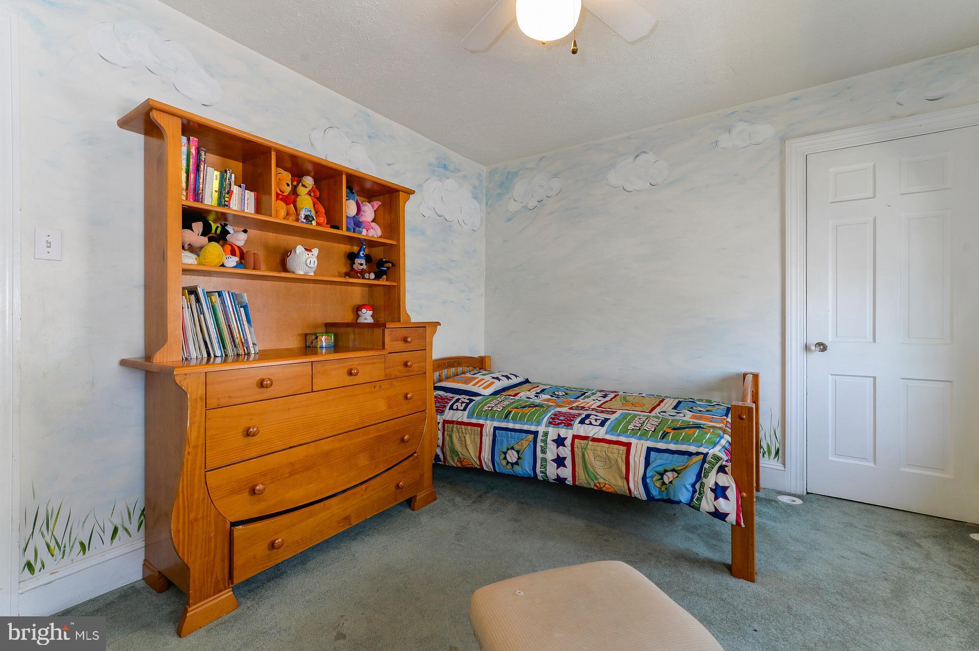 115 School Lane Springfield, PA 19064 - Photo 15 of 29 Gallery Image 15