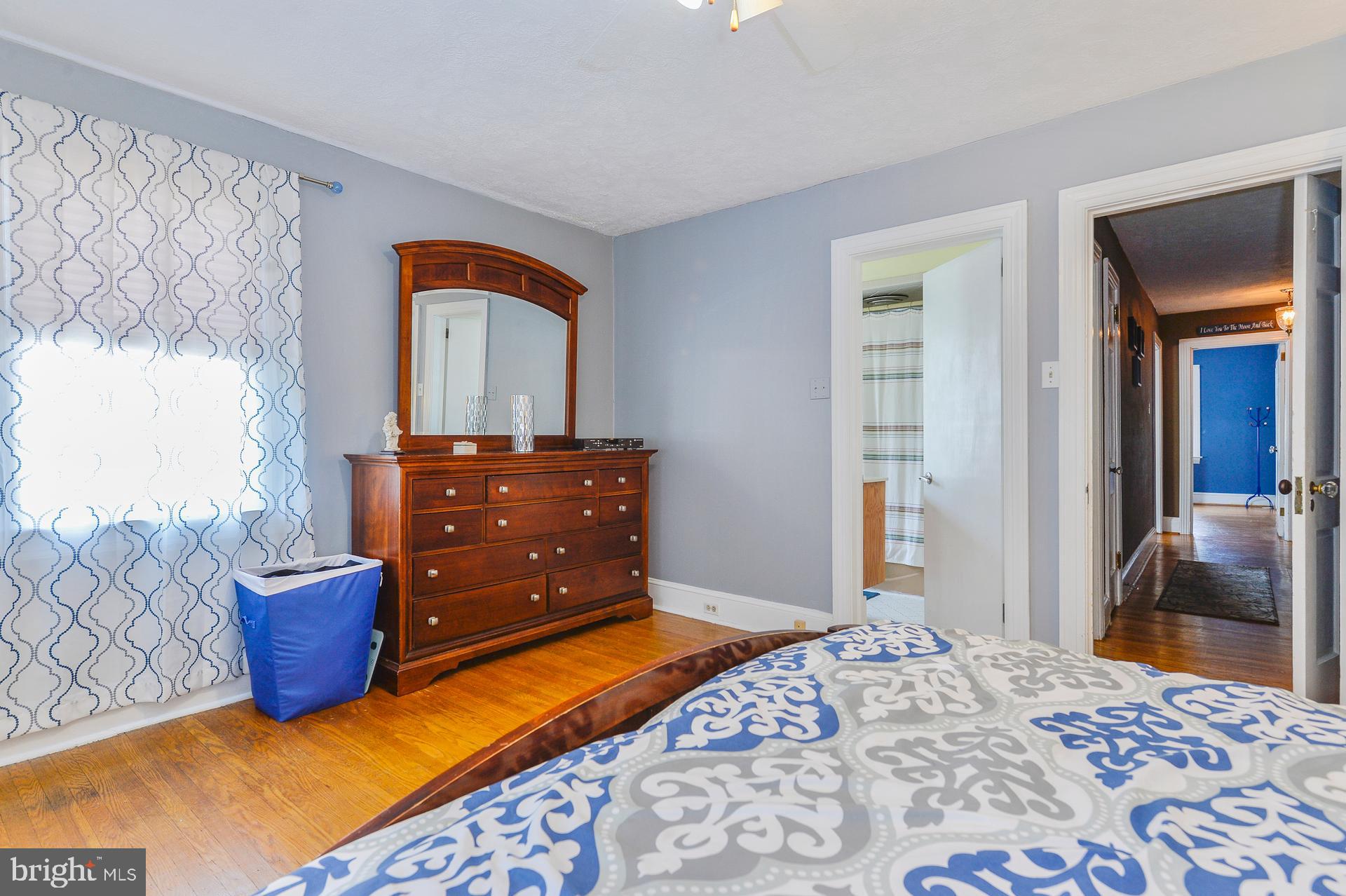 115 School Lane Springfield, PA 19064 - Photo 18 of 29 Gallery Image 18
