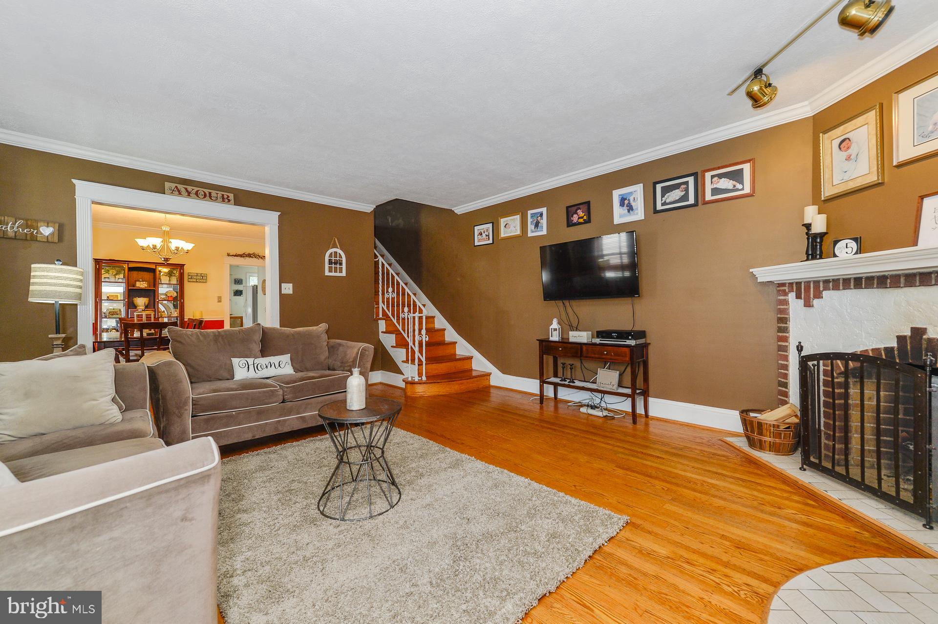 115 School Lane Springfield, PA 19064 - Photo 4 of 29 Gallery Image 4