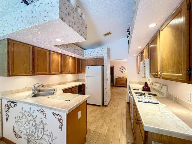 $399,900 | 10315 Taraby Court, Orlando, FL 32817