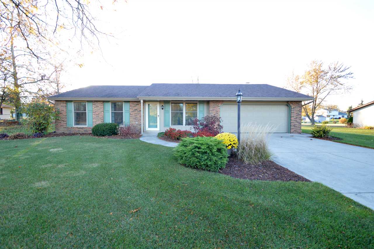 5321 Kroemer Road Fort Wayne, IN 46818 - Photo 1 of 34