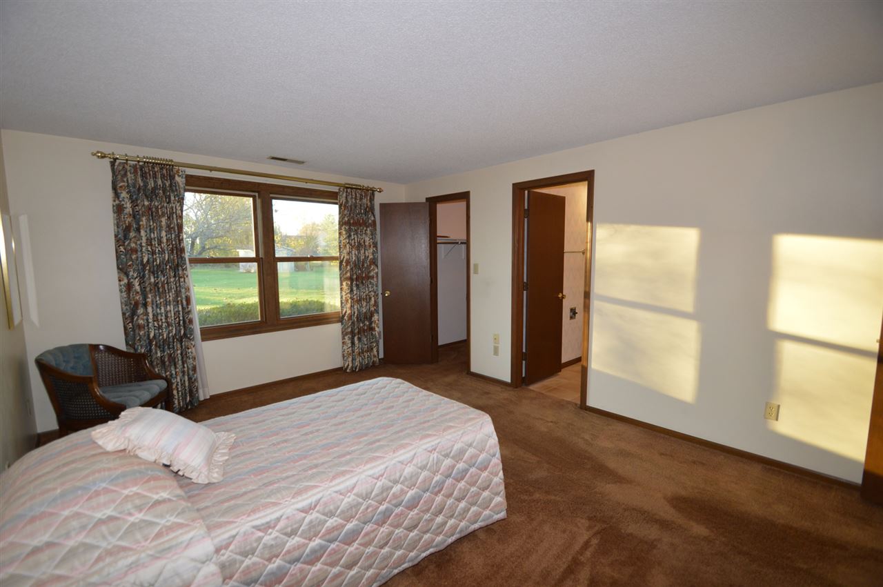 5321 Kroemer Road Fort Wayne, IN 46818 - Photo 19 of 34