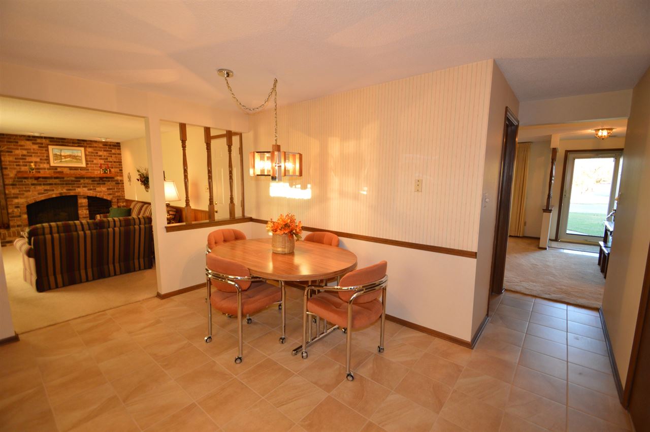 5321 Kroemer Road Fort Wayne, IN 46818 - Photo 7 of 34