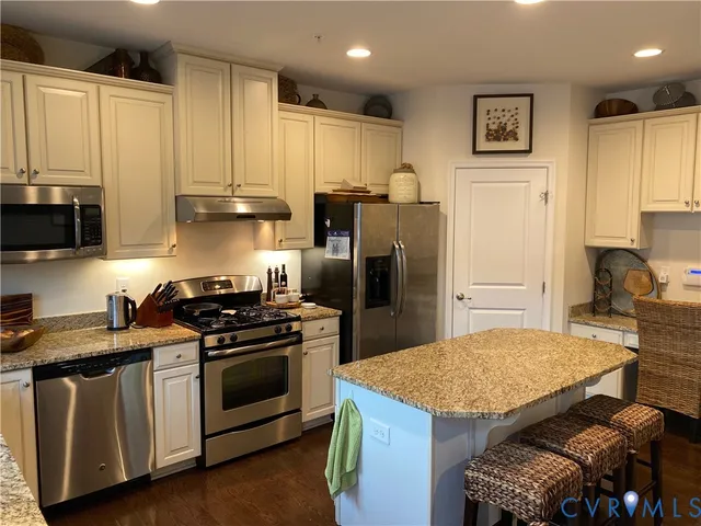 $2,500 | 3913 Pumpkin Seed Lane, Glen Allen, VA 23060