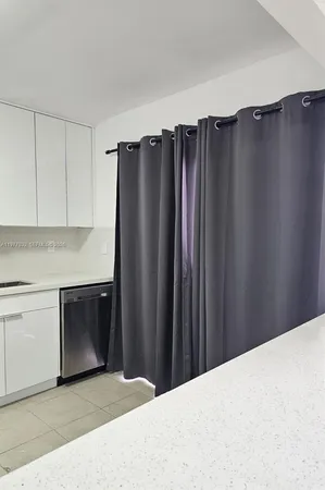 $3,095 | 6150 West 24th Court, Unit 1059, Hialeah, FL 33016