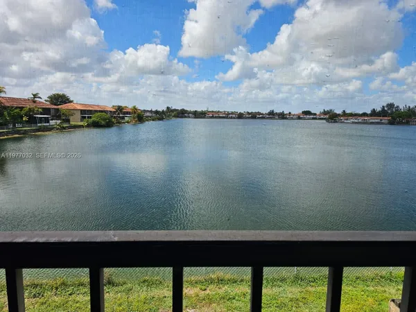 $2,900 | 6150 West 24th Court, Unit 1059, Hialeah, FL 33016