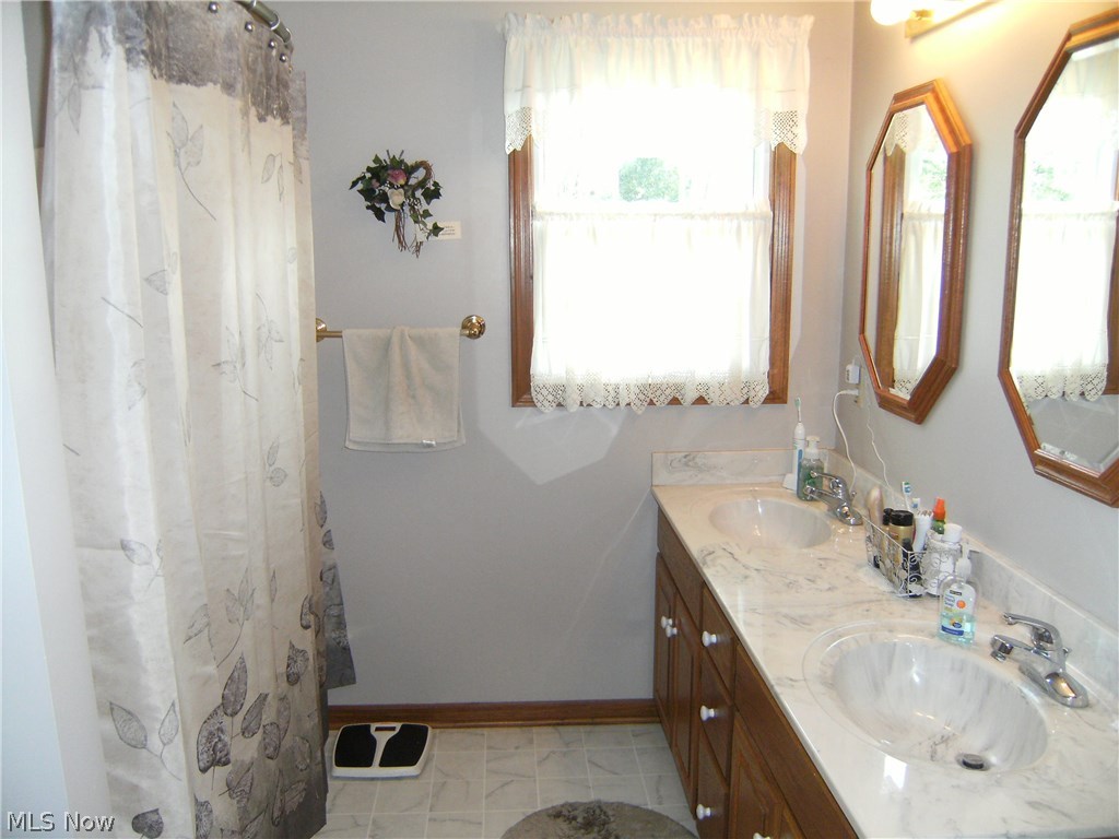 74477 Broadhead Road Kimbolton, OH 43749 - Photo 16 of 31