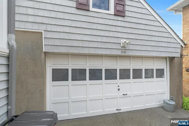 $2,000 | 88 McKinley Avenue, Unit 2, Lodi, NJ 07644