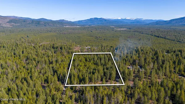 $275,000 | Nka Nka Warbler Way, Spirit Lake, ID 83869