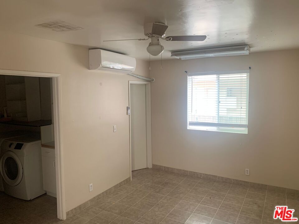 7304 Canby Avenue Reseda, CA 91335 - Photo 15 of 35