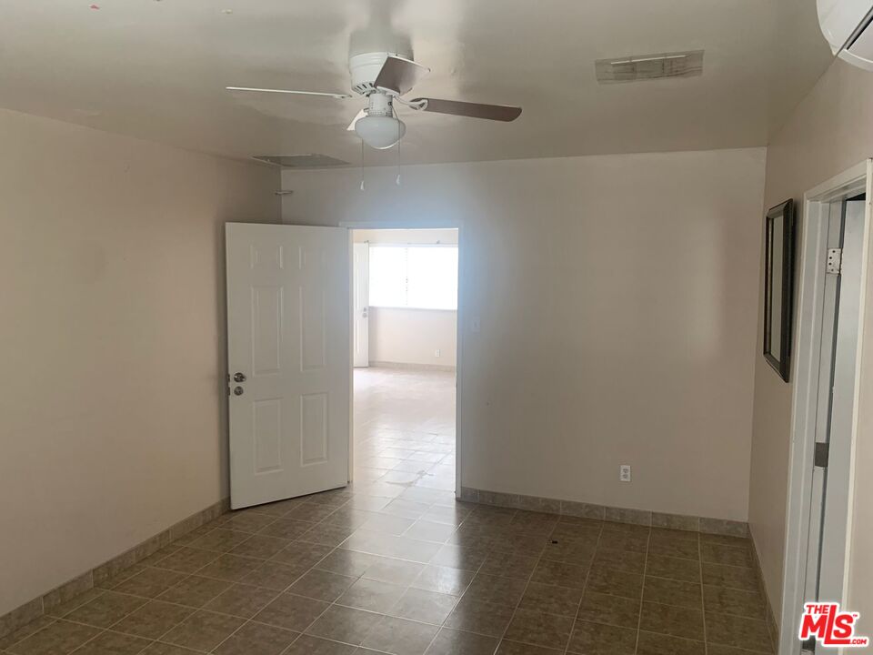 7304 Canby Avenue Reseda, CA 91335 - Photo 16 of 35