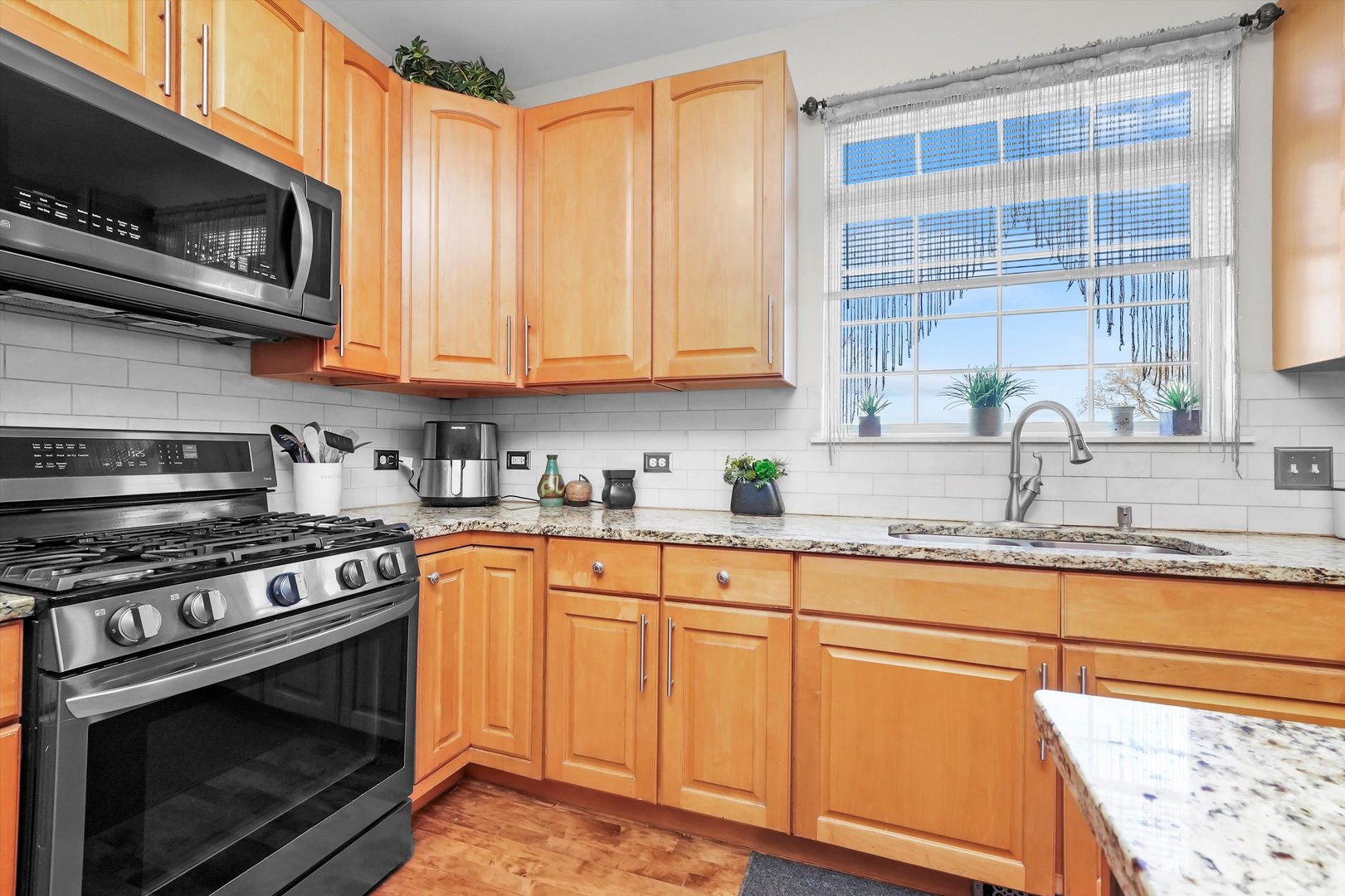 13360 West High Ridge Trail Wadsworth, IL 60083 - Photo 12 of 49 Gallery Image 12