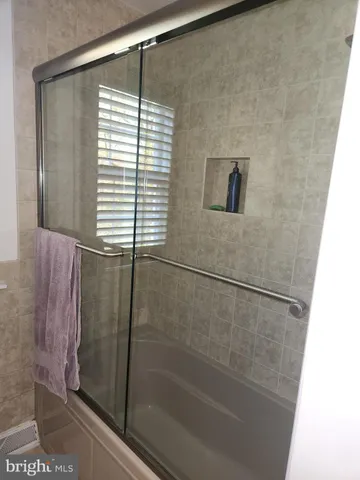 $400,000 | 2962 Kings Lane, Lancaster, PA 17601