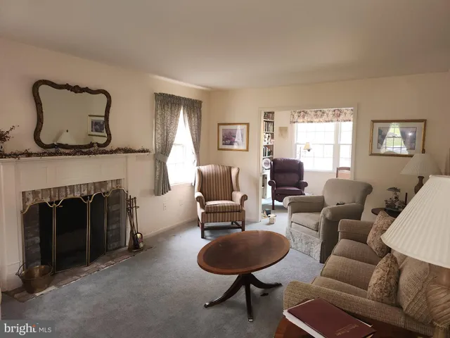 $400,000 | 2962 Kings Lane, Lancaster, PA 17601