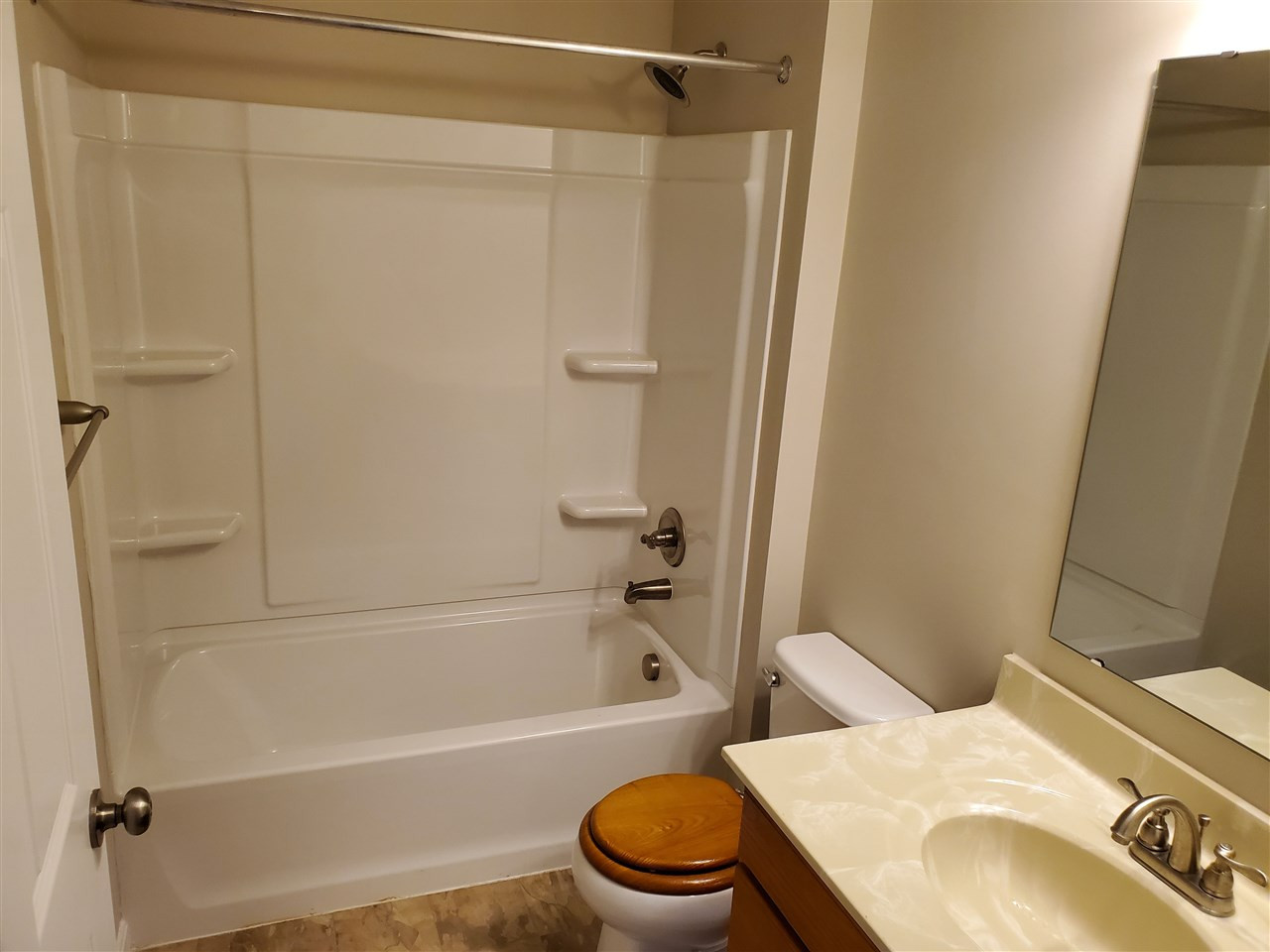 4204 Country Mill Ridge, Unit 203 Burlington, KY 41005 - Photo 20 of 44 Gallery Image 20