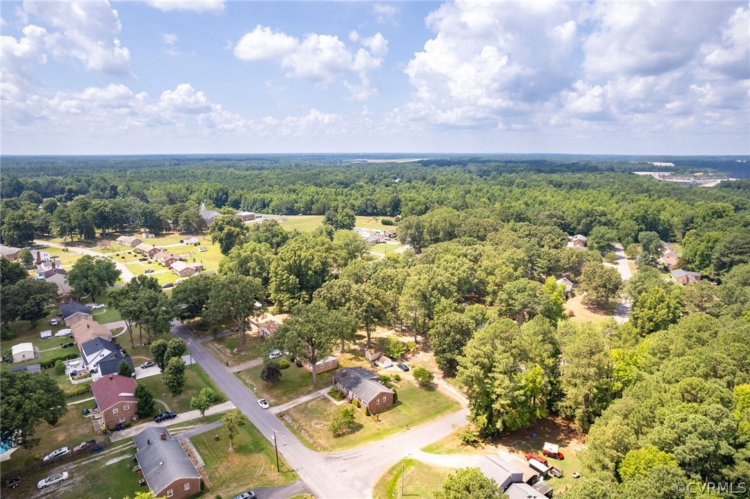4602 Fairway Road Petersburg, VA 23803 - Photo 6 of 36 Gallery Image 6