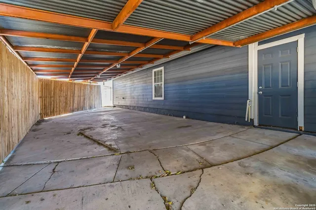 $1,800 | 5071 Wildflower Drive, San Antonio, TX 78228