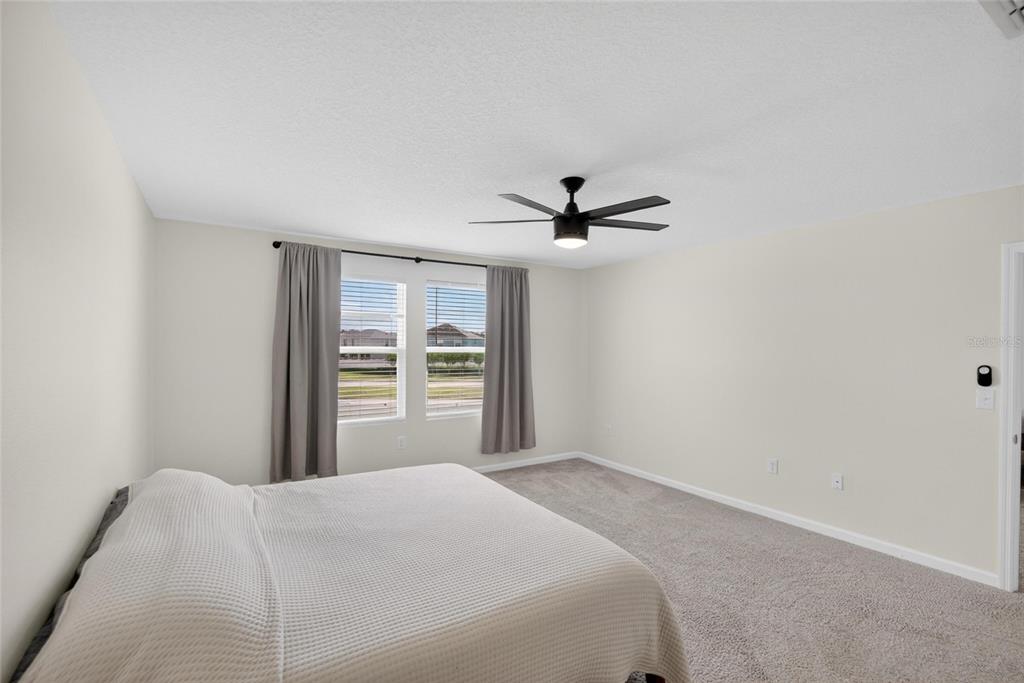 1044 Kelly Fern Loop Ruskin, FL 33570 - Photo 22 of 35