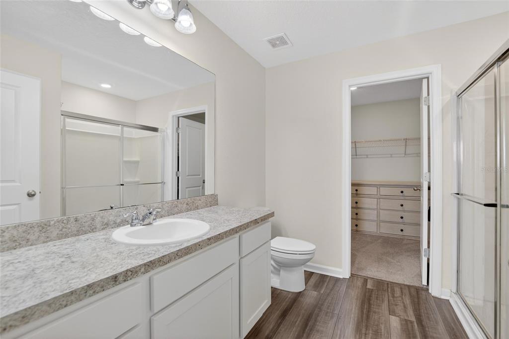 1044 Kelly Fern Loop Ruskin, FL 33570 - Photo 25 of 35