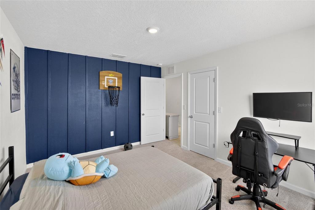 1044 Kelly Fern Loop Ruskin, FL 33570 - Photo 27 of 35