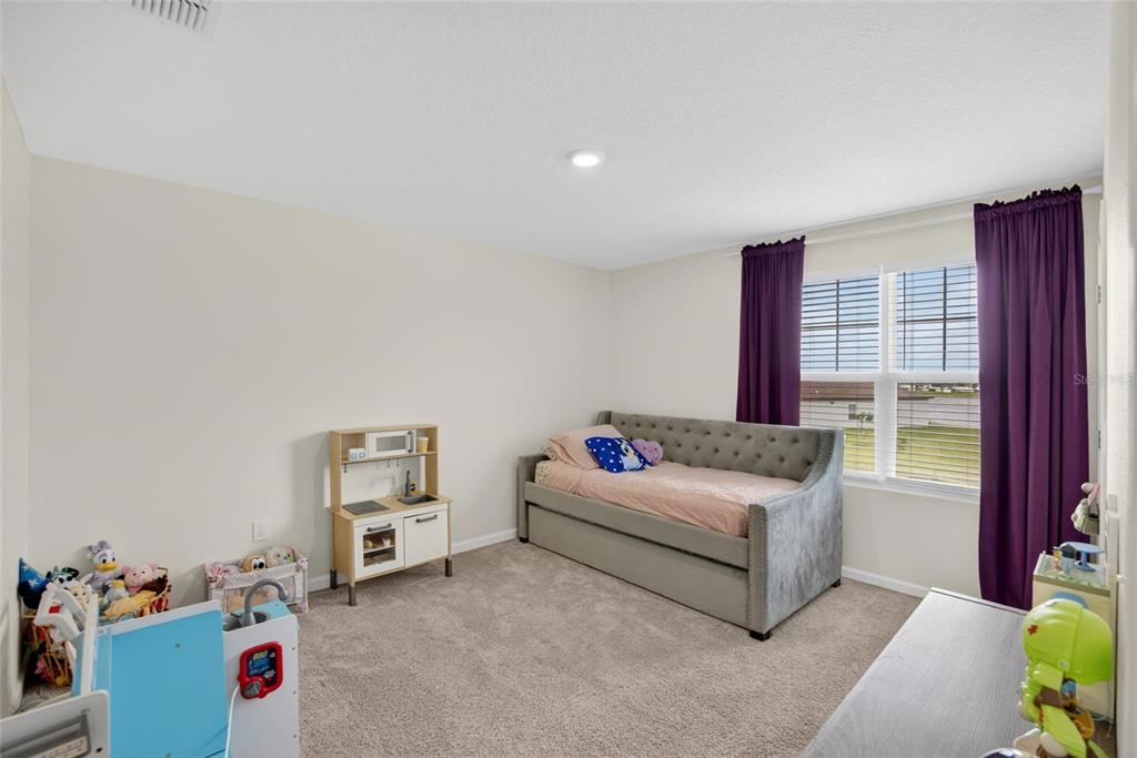 1044 Kelly Fern Loop Ruskin, FL 33570 - Photo 31 of 35