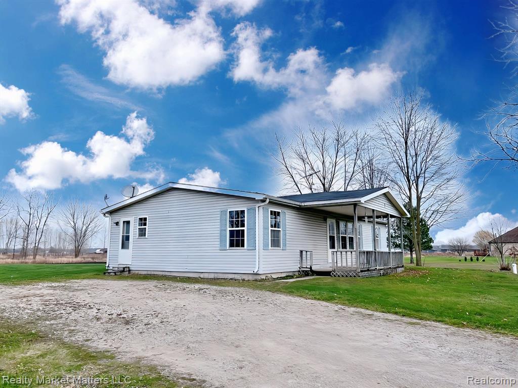 14118 Koehn Road Capac, MI 48014 - Photo 20 of 25 Gallery Image 20