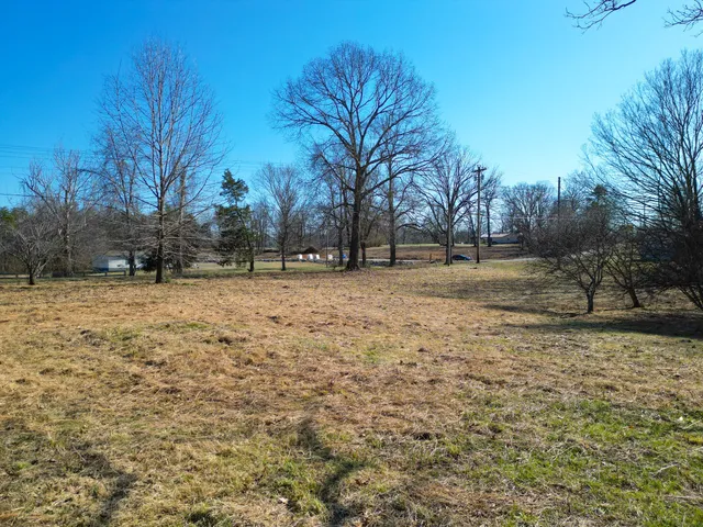 $550,000 | 2815 Highway 49, Charlotte, TN 37036