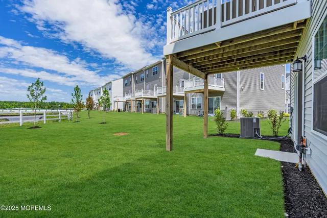 $689,900 | 39 Crimson Drive, Manalapan, NJ 07726