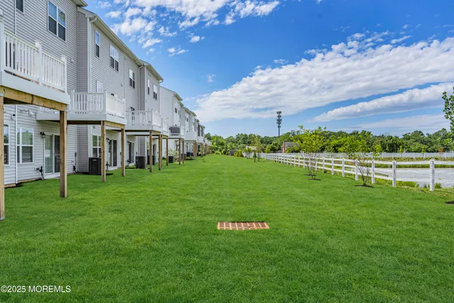 $689,900 | 39 Crimson Drive, Manalapan, NJ 07726