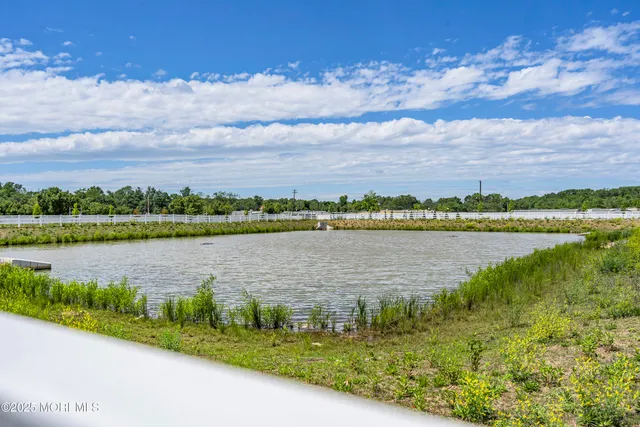 $689,900 | 39 Crimson Drive, Manalapan, NJ 07726