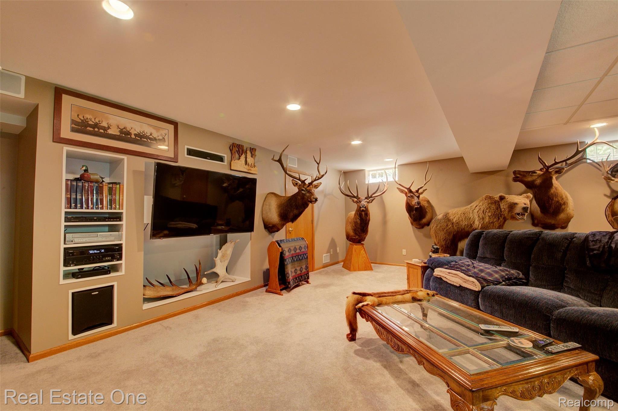 7112 Richardson Road Howell, MI 48843 - Photo 40 of 97 930A4894_5_6.jpg