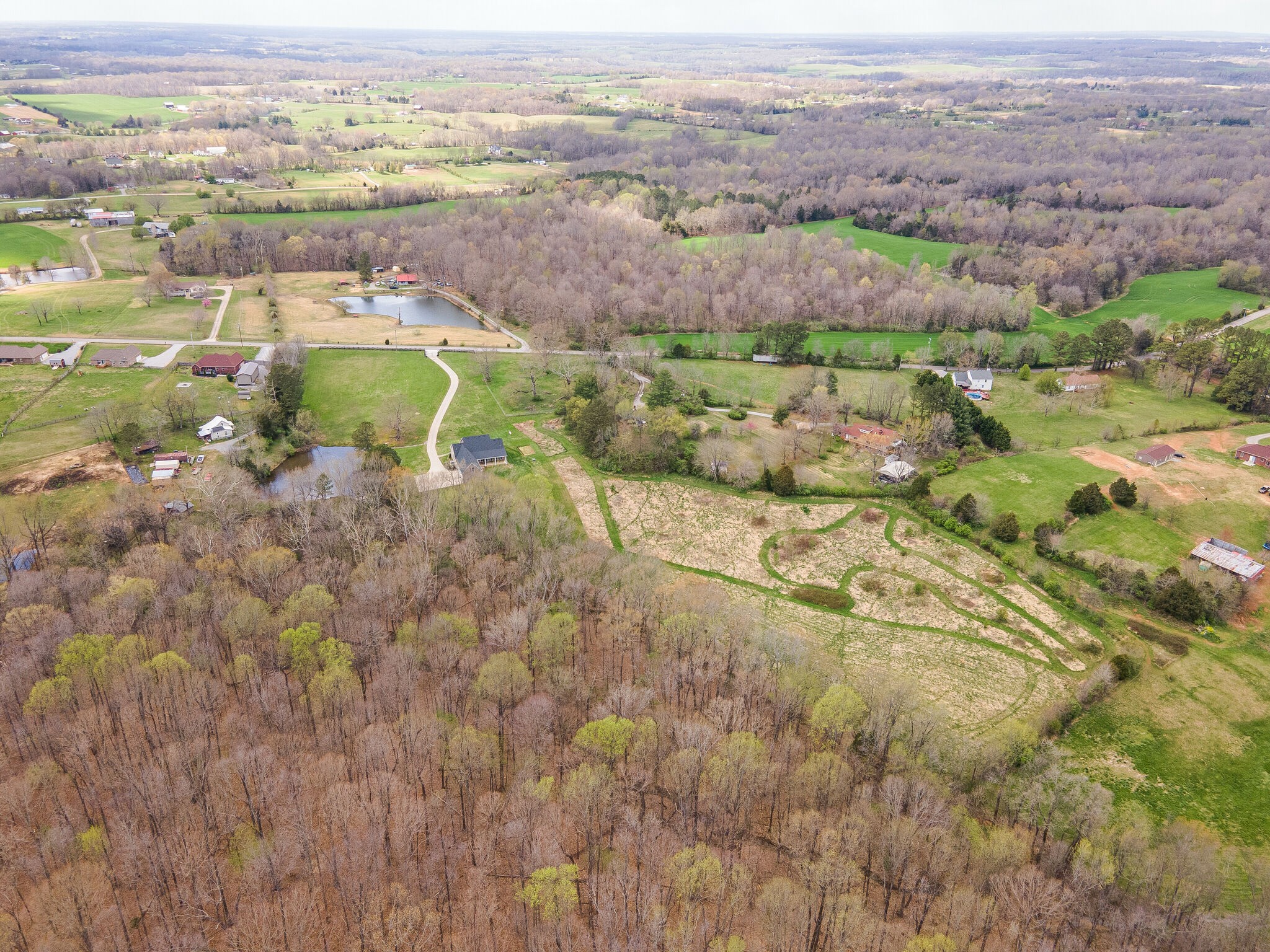 8882 New Chapel Road Springfield, TN 37172 - Photo 57 of 60 an aerial view of a houses with a yard