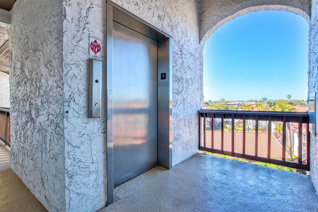 1624 Stickney Point Road, Unit 24407 Sarasota, FL 34231 - Photo 31 of 58