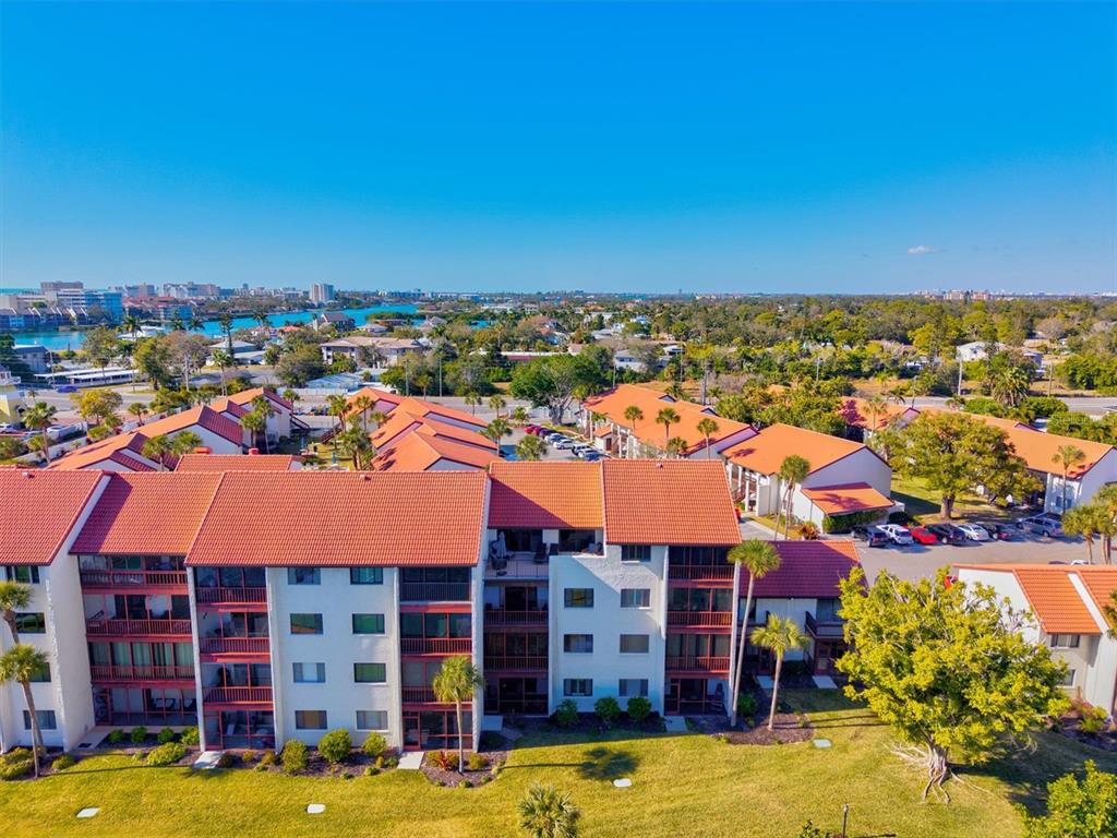 1624 Stickney Point Road, Unit 24407 Sarasota, FL 34231 - Photo 35 of 58