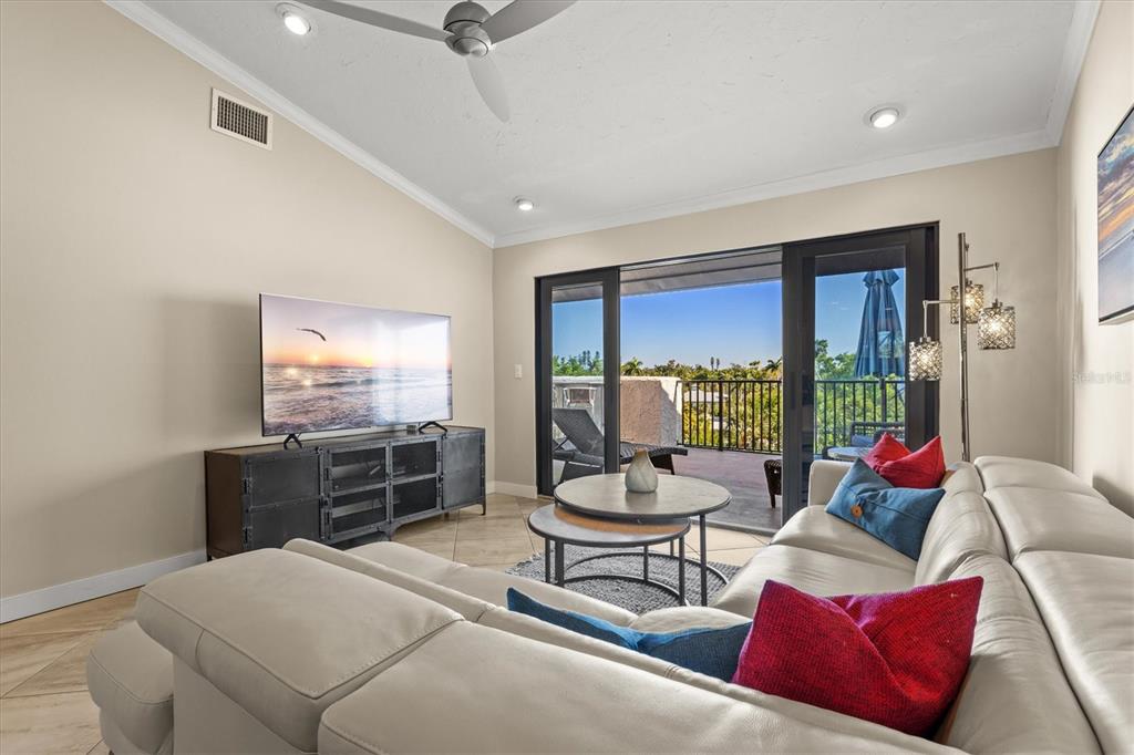 1624 Stickney Point Road, Unit 24407 Sarasota, FL 34231 - Photo 10 of 58